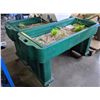 Image 2 : 2 green aquariums with rocks (hydro table)and fake plants with wheels and 2 industrial lights with b