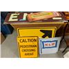 Image 3 : 9 metal signs