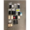 Image 1 : 19 Phone Cases