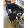 Image 2 : 2 Carts
