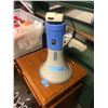 Image 1 : Megaphone