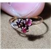 Image 2 : 10k Yellow Gold and Ruby Victorian Ring