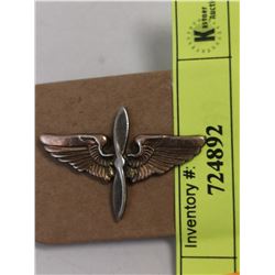 WW2 PILOTS WINGS PIN