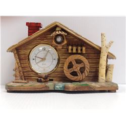 1950S WIND UP CABIN CLOCK