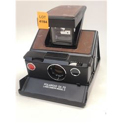 POLAROID SX70 COMPACT LAND CAMERA