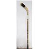 Image 1 : 1985 OILERS TEAM SIGNED STICK, GRETZKY, MESSIER