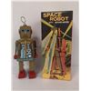 Image 1 : TIN WIND UP SPACE ROBOT WITH BOX