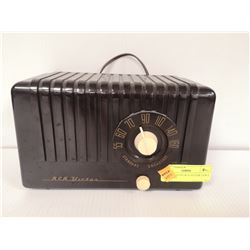1930S BAKELITE RCA VICTOR TABLE TOP RADIO