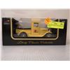 Image 1 : 1928 CHEVY PICKUP TRUCK DIECAST MODEL