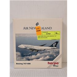 AIR NEW ZEALAND BOEING 747 DIECAST PLANE