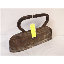 LARGE CAST INDUSTRIAL IRON CIRCA 1900