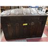 Image 1 : ANTIQUE 1800'S DOME TOP TRUNK