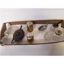 LOT COLLECTIBLE VINTAGE & ANTIQUE MINIATURES