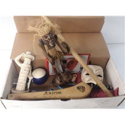BOX OF TRINKETS (WHITE)