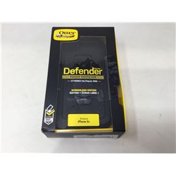 Otter Box Defender iPhone Xr case