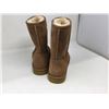 Image 2 : Kirkland sheepskin size 10 boots