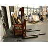 Image 2 : BT BTLST1350-9 1350KG 3 STAGE ELECTRIC PALLET STACKER WITH FORK EXTENSIONS & INTERCONTINENTAL 110V