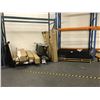 Image 2 : LARGE LOT OF REPAIR FURNITURE AND PARTS