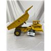 Image 2 : International Harvester Pay Hauler Ertle Dump Truck 1/25 Scale