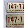 Image 2 : Pair Of 1975 Saskatchewan License Plates