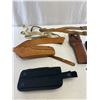 Image 2 : Nice Lot Of Vintage Gun Holsters And Belts