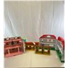 Image 2 : Lot Of Toy Houses