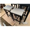 Image 7 : 5 PIECE COUNTER HEIGHT KITCHEN TABLE SET