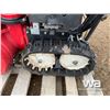 Image 7 : HONDA HSS724 TRACK SNOWBLOWER