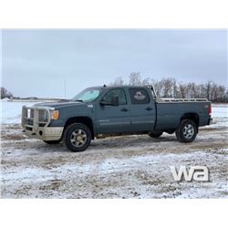 2014 GMC 3500HD SIERRA CREW CAB PICKUP
