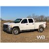 Image 1 : 2013 CHEVROLET 2500 CREW CAB PICKUP