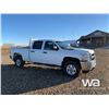 Image 2 : 2013 CHEVROLET 2500 CREW CAB PICKUP