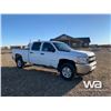 Image 2 : 2013 CHEVROLET 2500 CREW CAB PICKUP