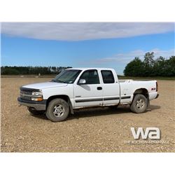 2000 CHEVROLET SILVERADO 1500 E-CAB PICKUP