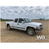 Image 2 : 2000 CHEVROLET SILVERADO 1500 E-CAB PICKUP