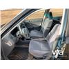 Image 5 : 1998 HONDA CIVIC 4-DOOR CAR