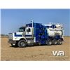 Image 1 : 2015 WESTERN STAR 4900SA TRI-DRIVE HYDRO VAC TRUCK