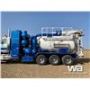 Image 26 : 2015 WESTERN STAR 4900SA TRI-DRIVE HYDRO VAC TRUCK