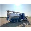 Image 3 : 2015 WESTERN STAR 4900SA TRI-DRIVE HYDRO VAC TRUCK