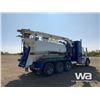 Image 3 : 2015 WESTERN STAR 4900SA TRI-DRIVE HYDRO VAC TRUCK