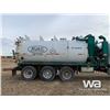 Image 23 : 2006 MACK CV713 16656L TRIDRIVE VAC TRUCK