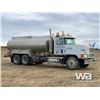Image 2 : 1994 MACK CL613 17,730 L WATER TRUCK