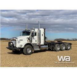 2007 KENWORTH T800 TRI-DRIVE TEXAS BED TRUCK