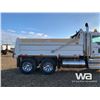 Image 24 : 2015 KENWORTH T800B T/A DUMP TRUCK