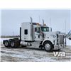 Image 2 : 2015 KENWORTH W900 T/A SLEEPER TRUCK TRACTOR