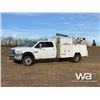 Image 1 : 2014 DODGE 5500 CREW CAB SERVICE TRUCK