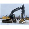 Image 2 : 2015 JOHN DEERE 290G LC HYDRAULIC EXCAVATOR
