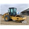 Image 2 : 2009 CATERPILLAR CP56 VIBRATORY PADFOOT COMPACTOR