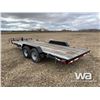 Image 4 : 2015 LOAD TRAIL T/A CAR HAULER TRAILER