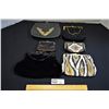 Image 1 : Lot of Four Vintage Evening  Bags and Two Change Purses