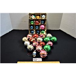 Lot of 12 Vintage Glass Christmas Decorations in Box